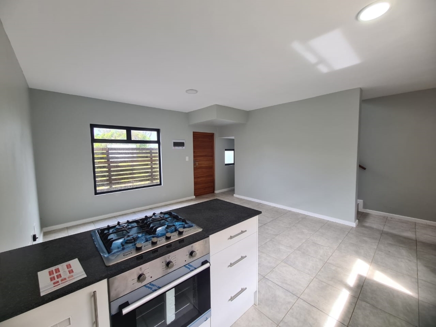 2 Bedroom Property for Sale in Kidds Beach Eastern Cape